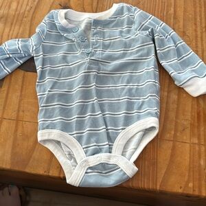 Long sleeve onesie,3-6 months